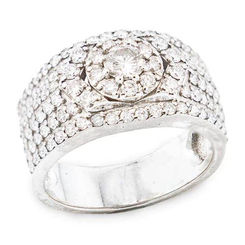 Miami’s Guide to Matching Wedding & Engagement Ring Sets