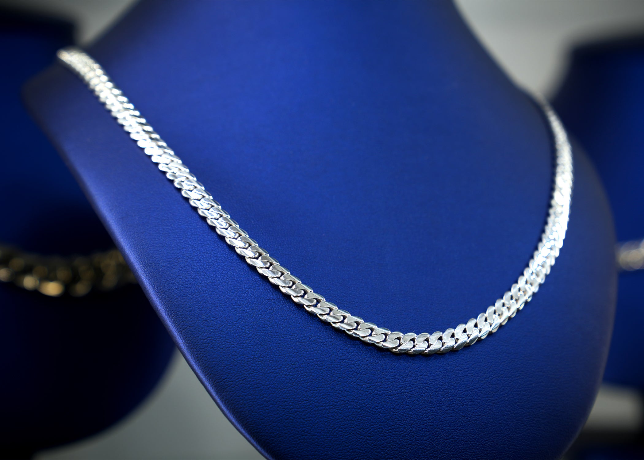06 MM SILVER CHAIN