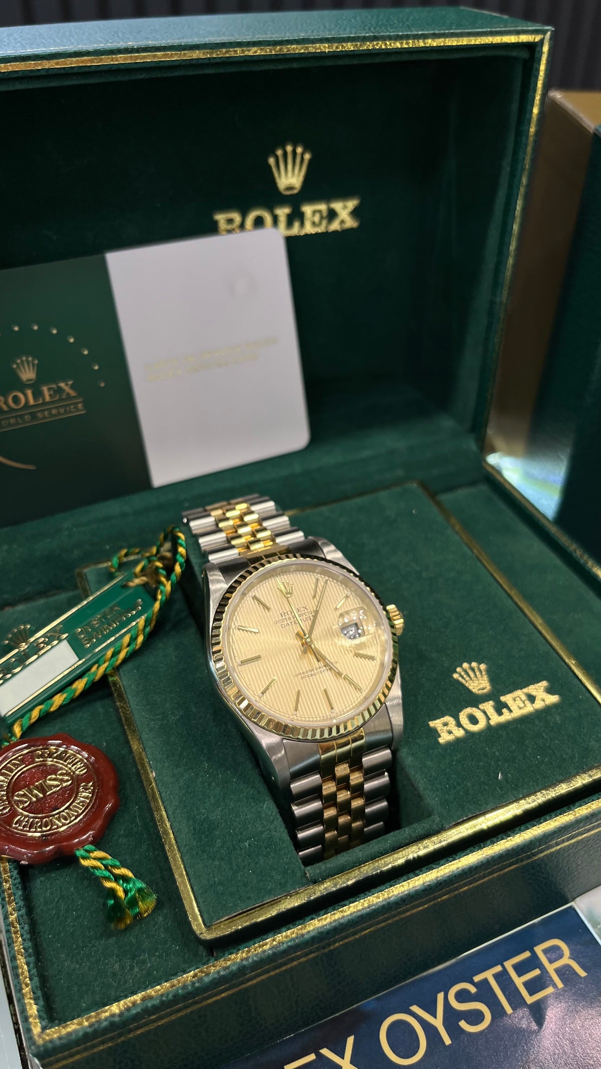 Rolex Datejust 36MM Tapestry Dial 1988 Full Set