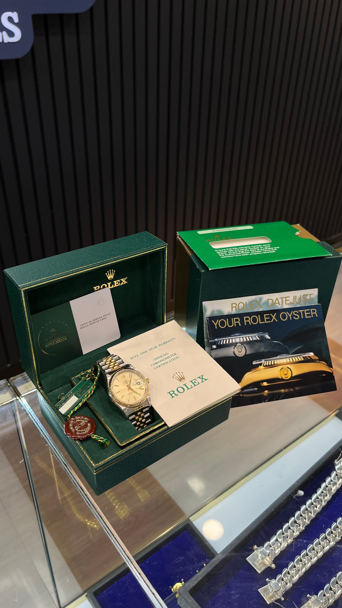 Rolex Datejust 36MM Tapestry Dial 1988 Full Set