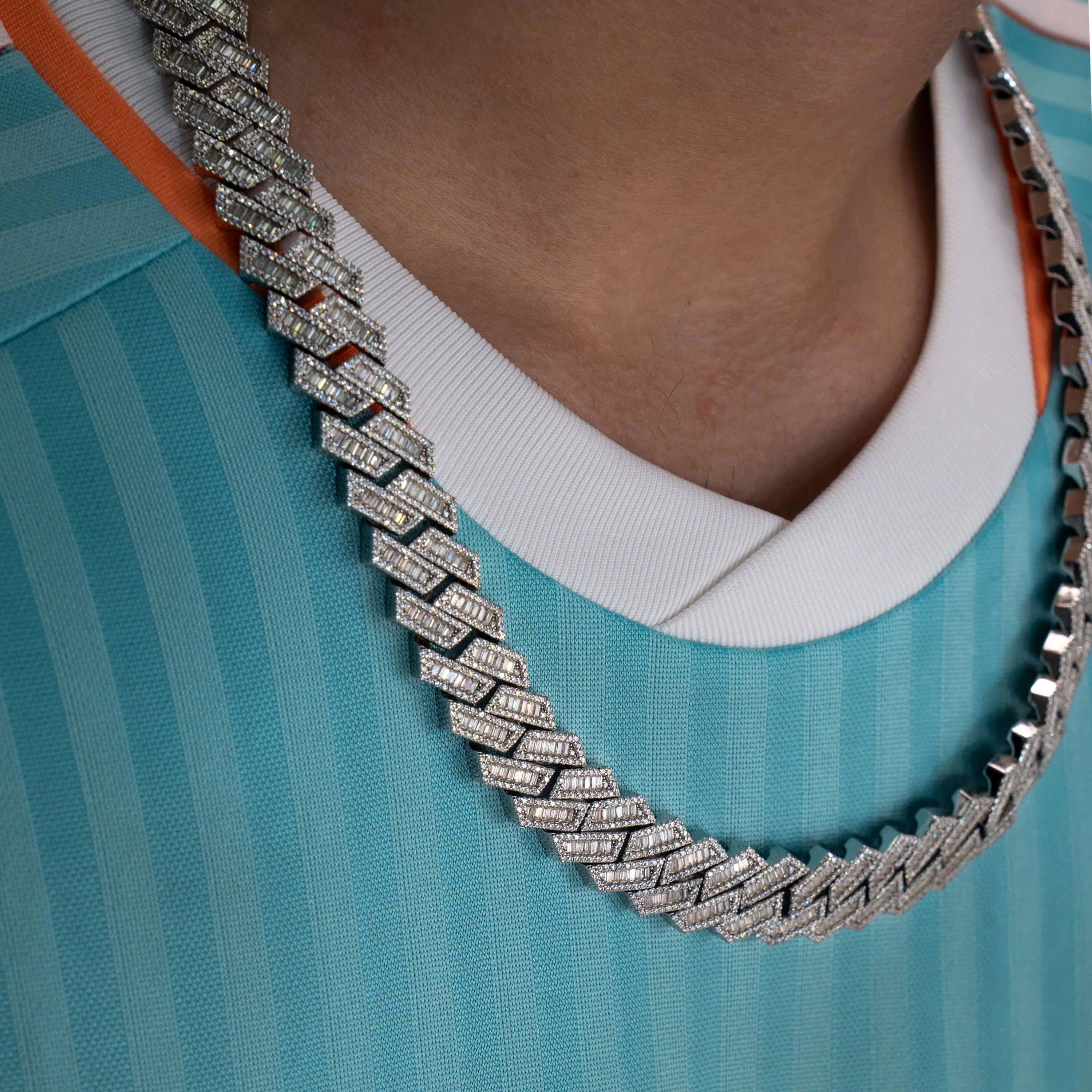13 MM Baguette Chain