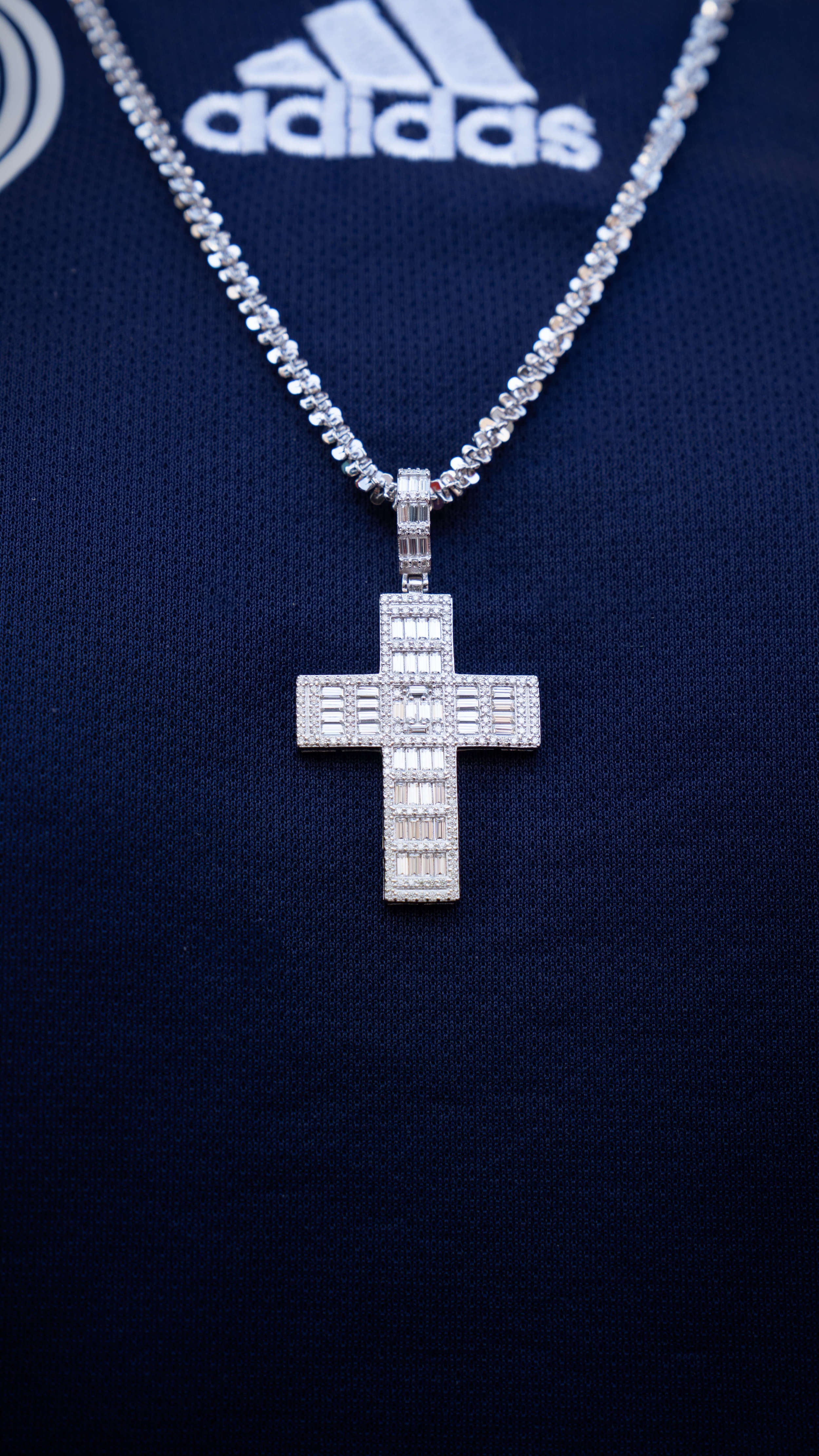 Baguette Cross | Moissanite Pendant 12
