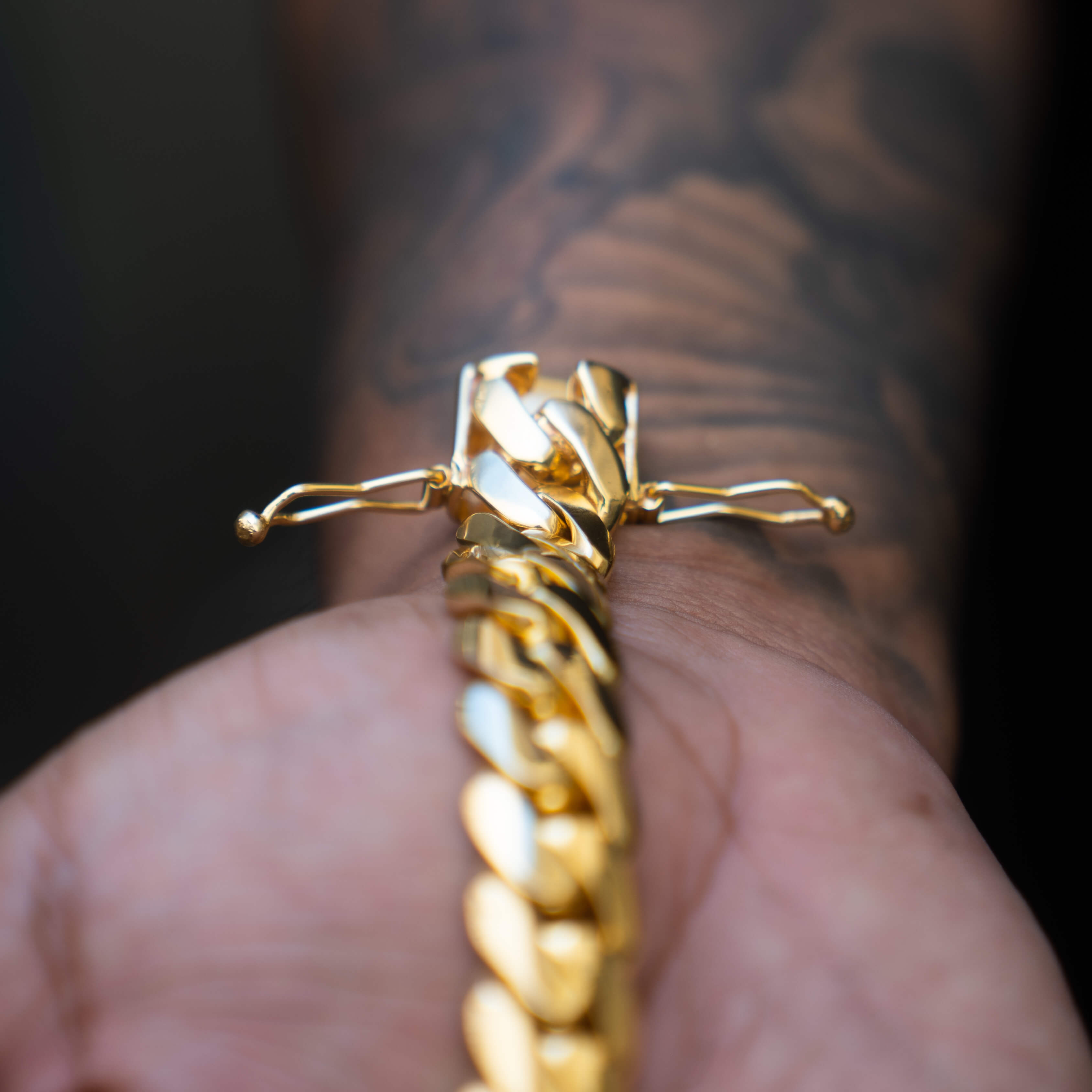 16 MM CUBAN LINK BRACELET 10K