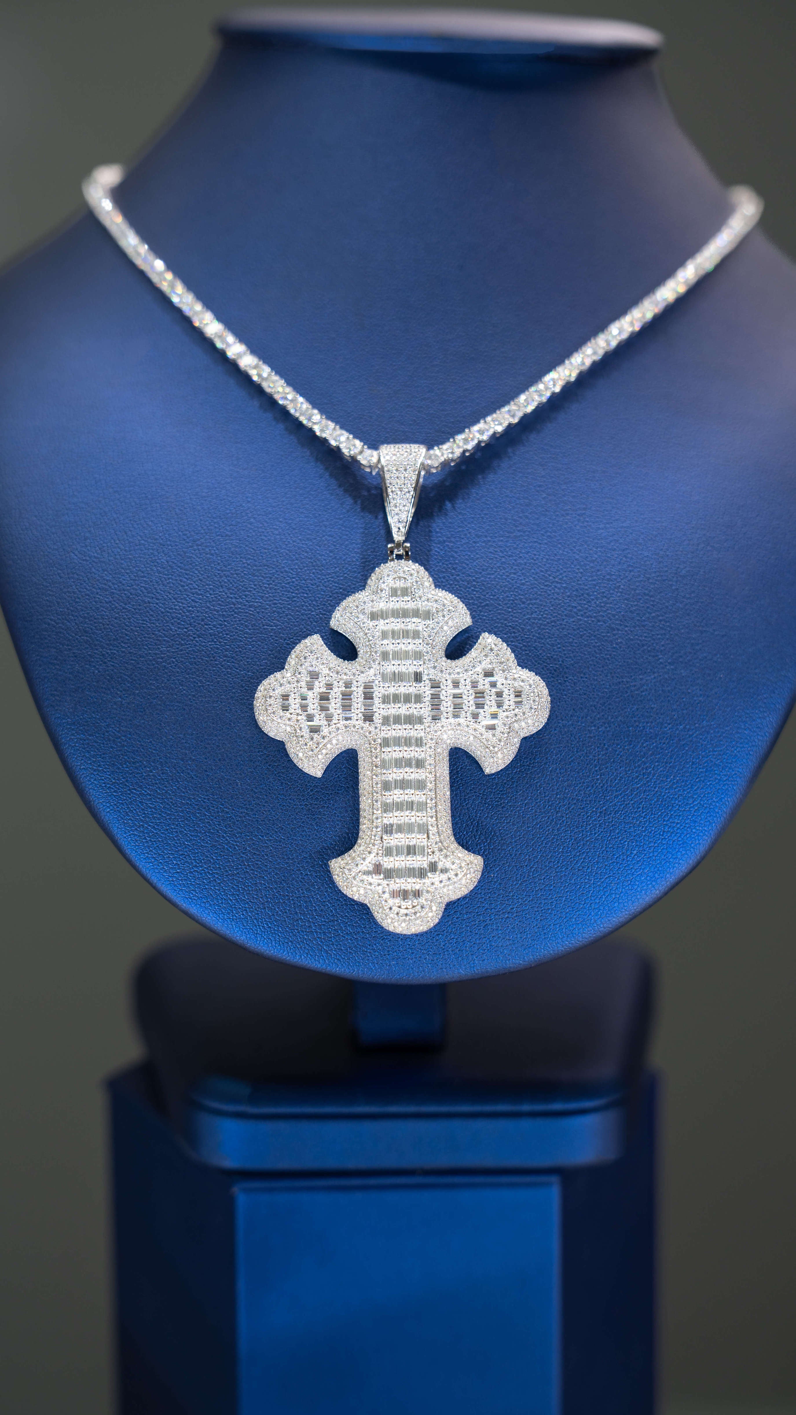 Moissanite Pendant 5