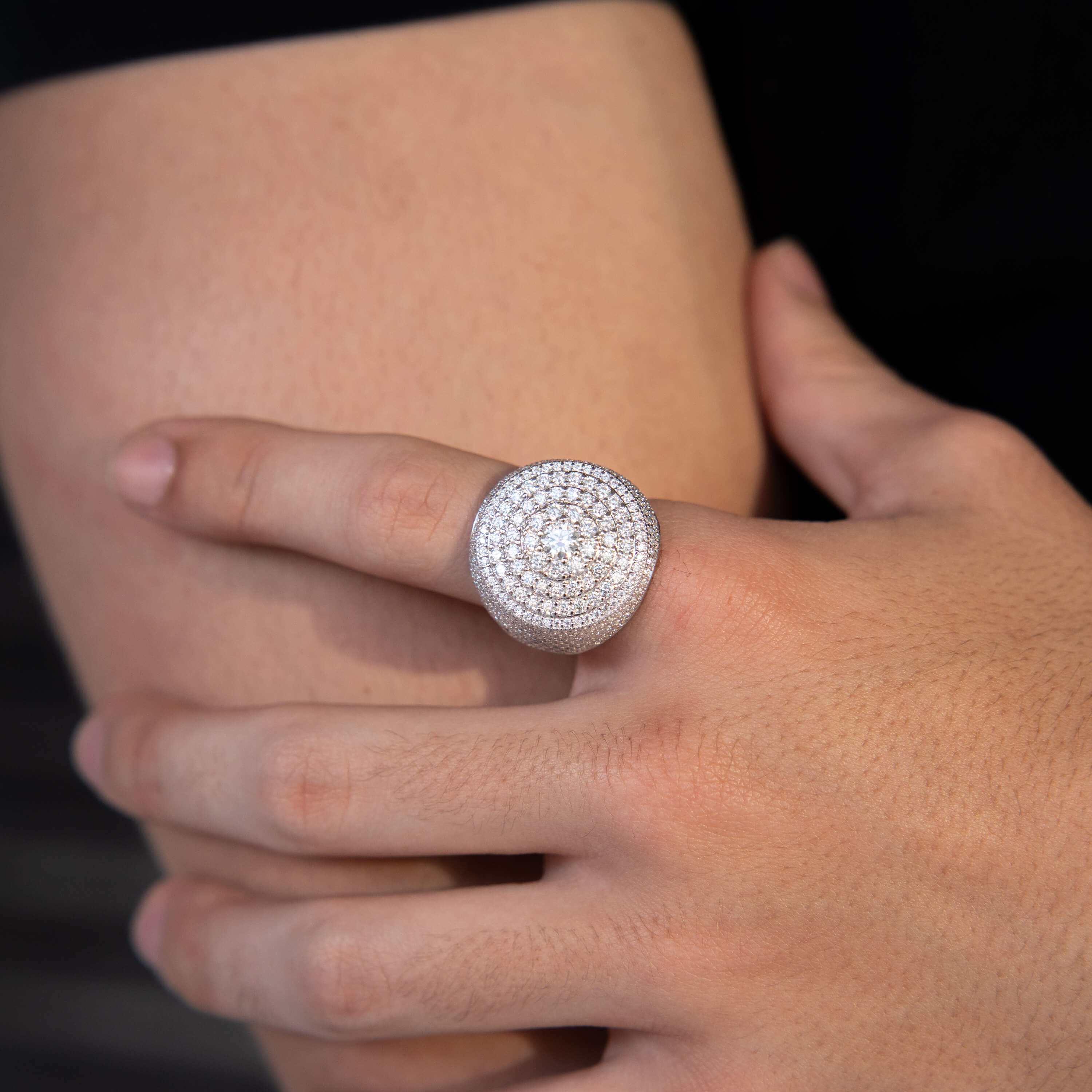 Centered Round Ring Silver
