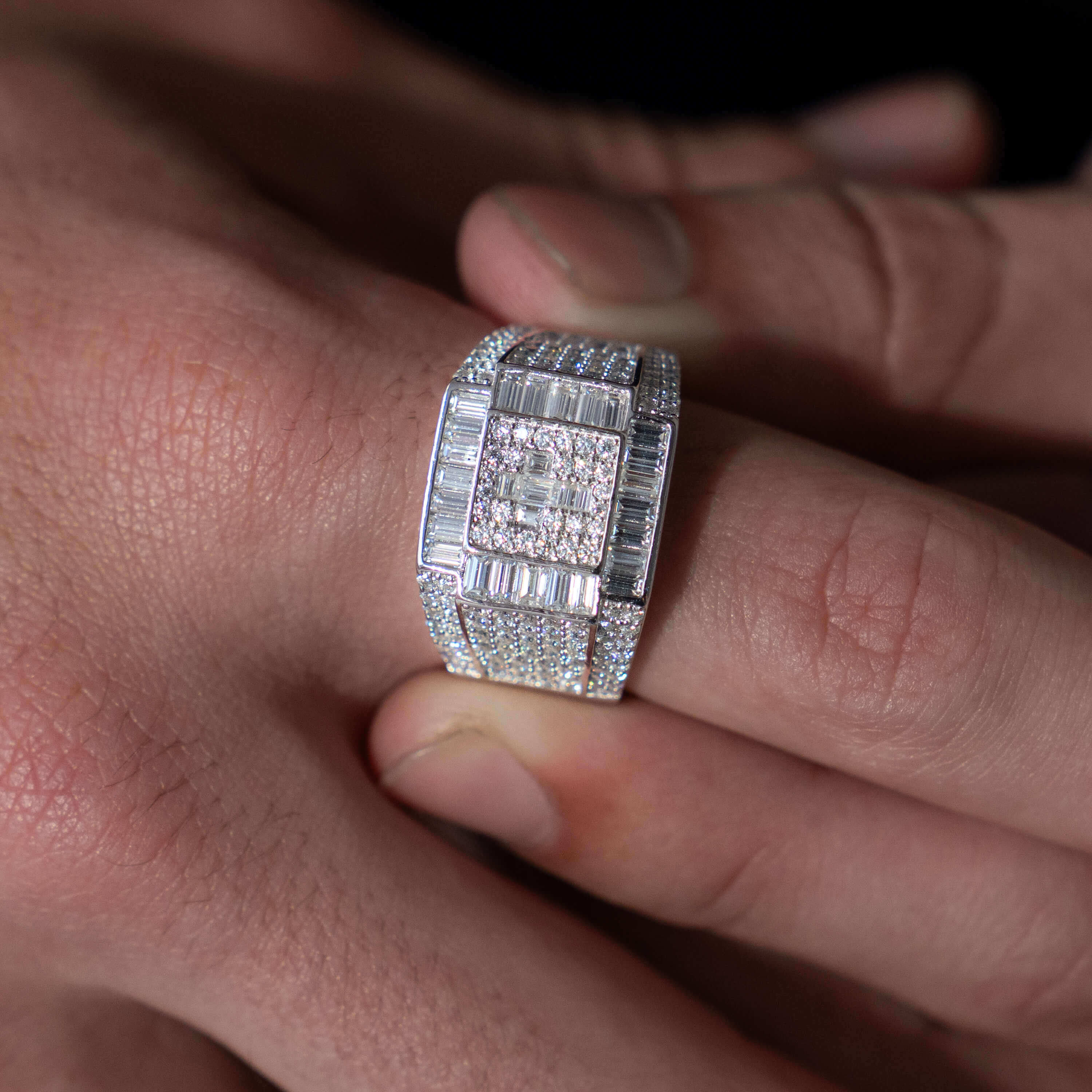 Baguette Folded Moisssanite Silver Ring