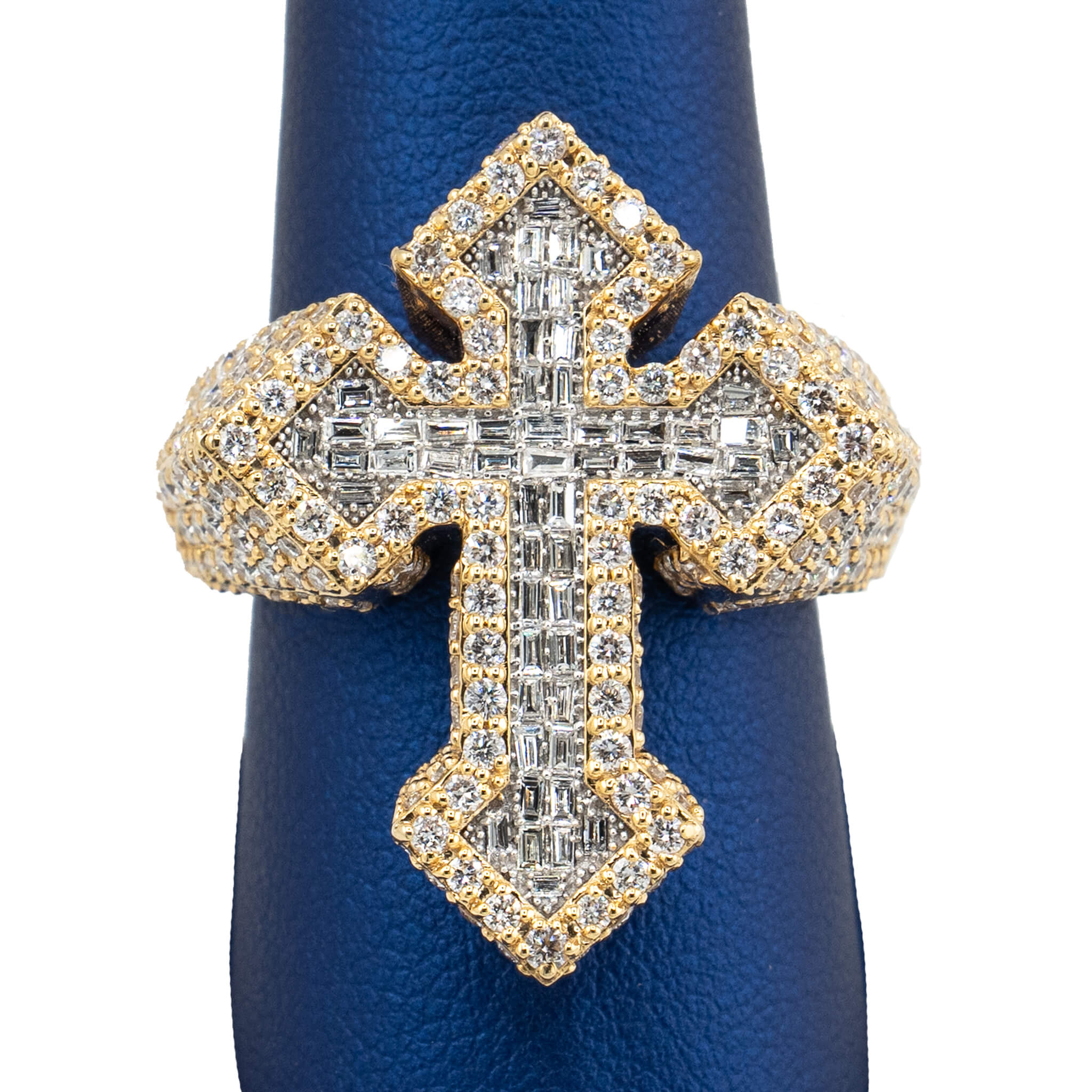 Gothic Diamond Cross 14k
