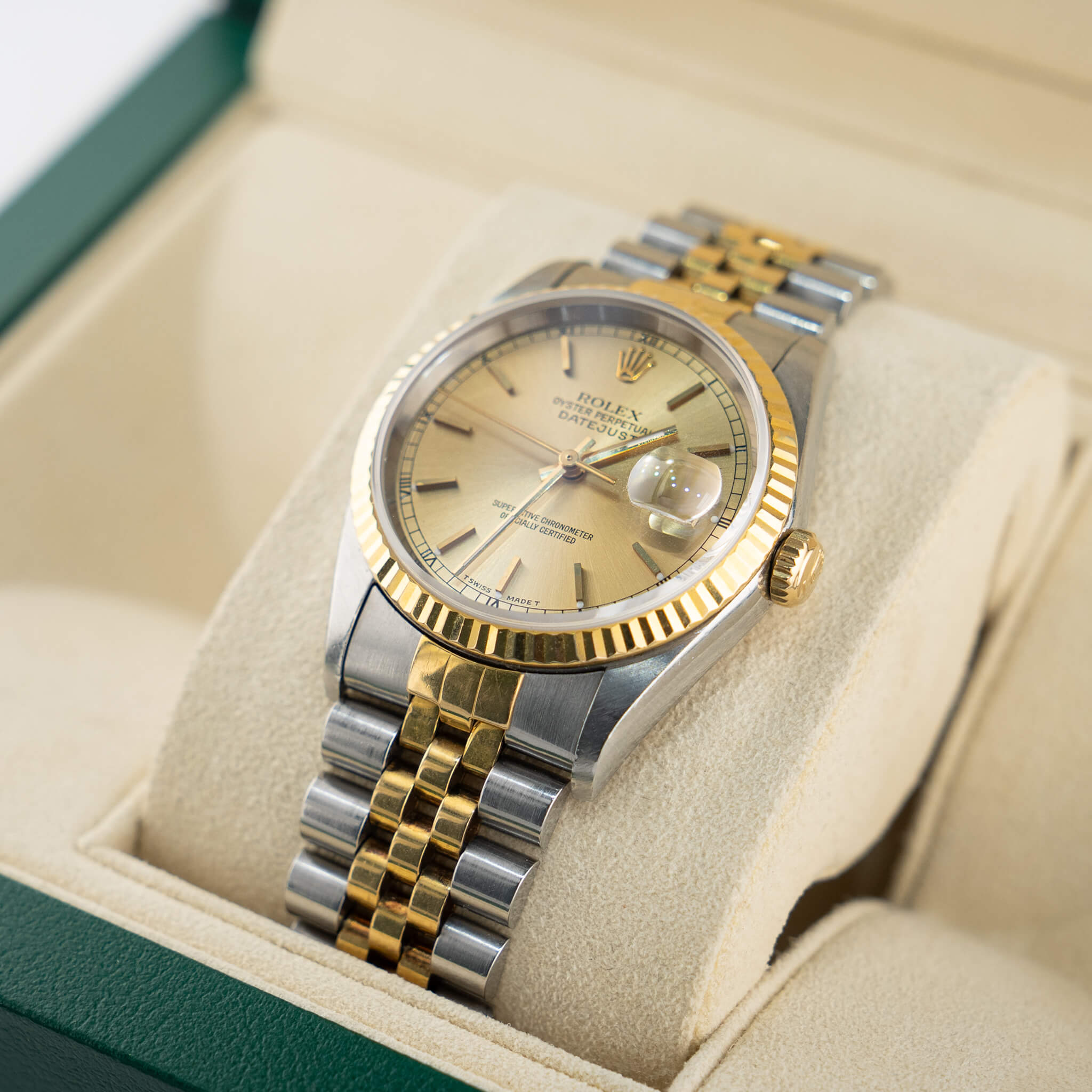 ROLEX DATEJUST 36MM CHAMPAGNE DIAL 1995