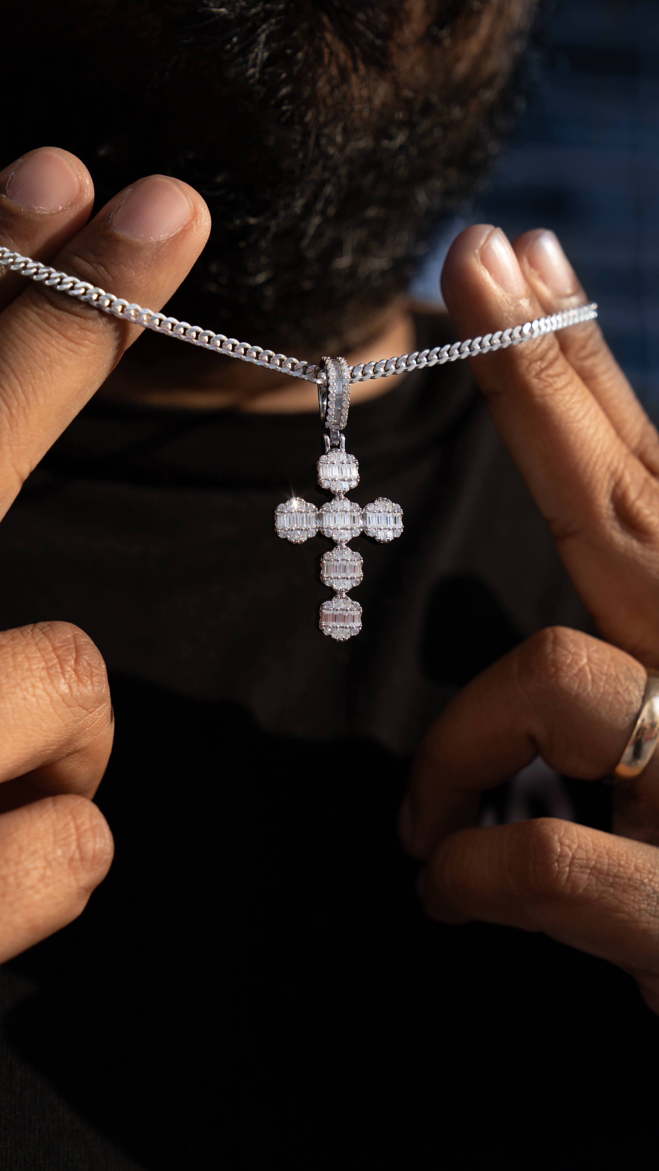 Separated Cross | Moissanite Pendant 9