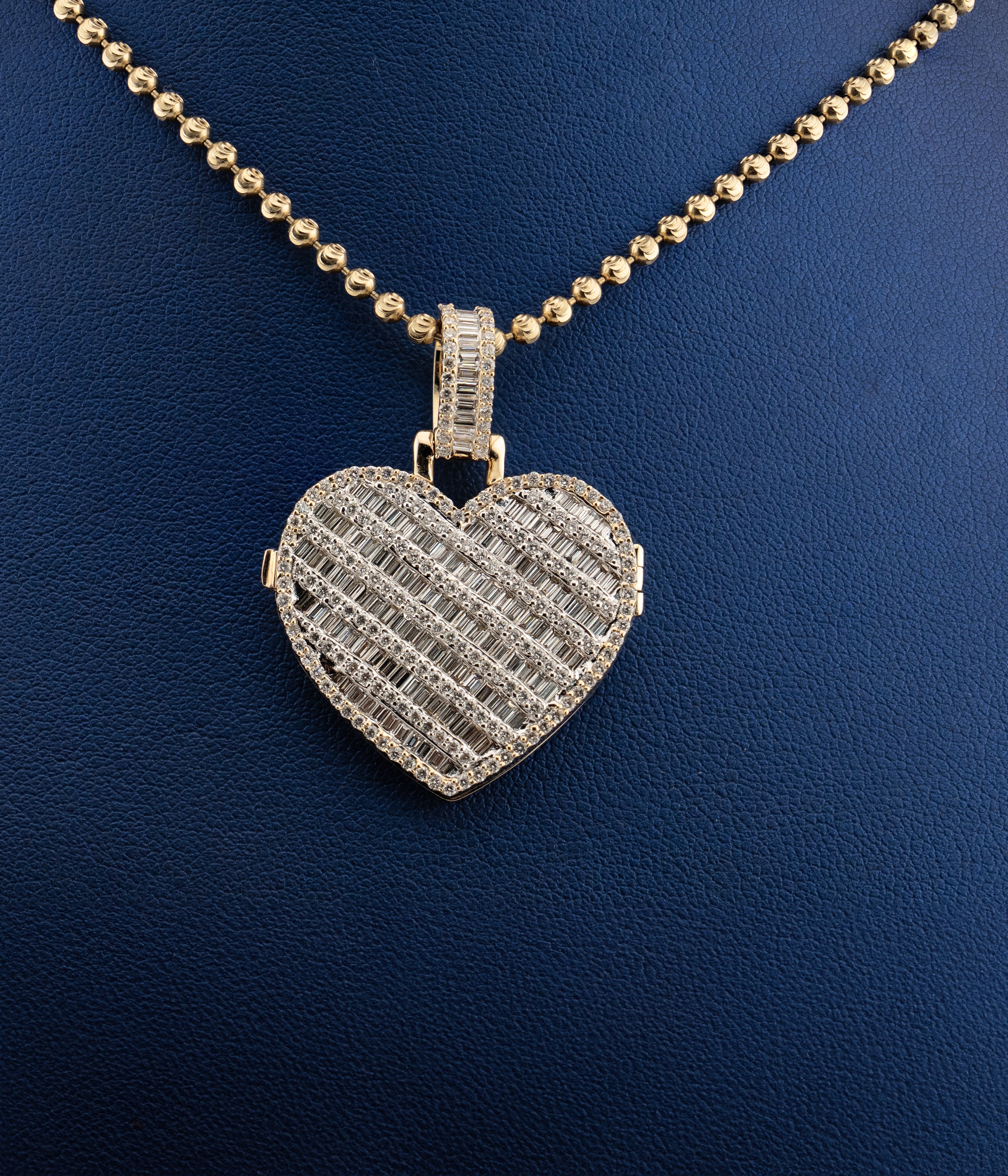 Heart Glow Pendant