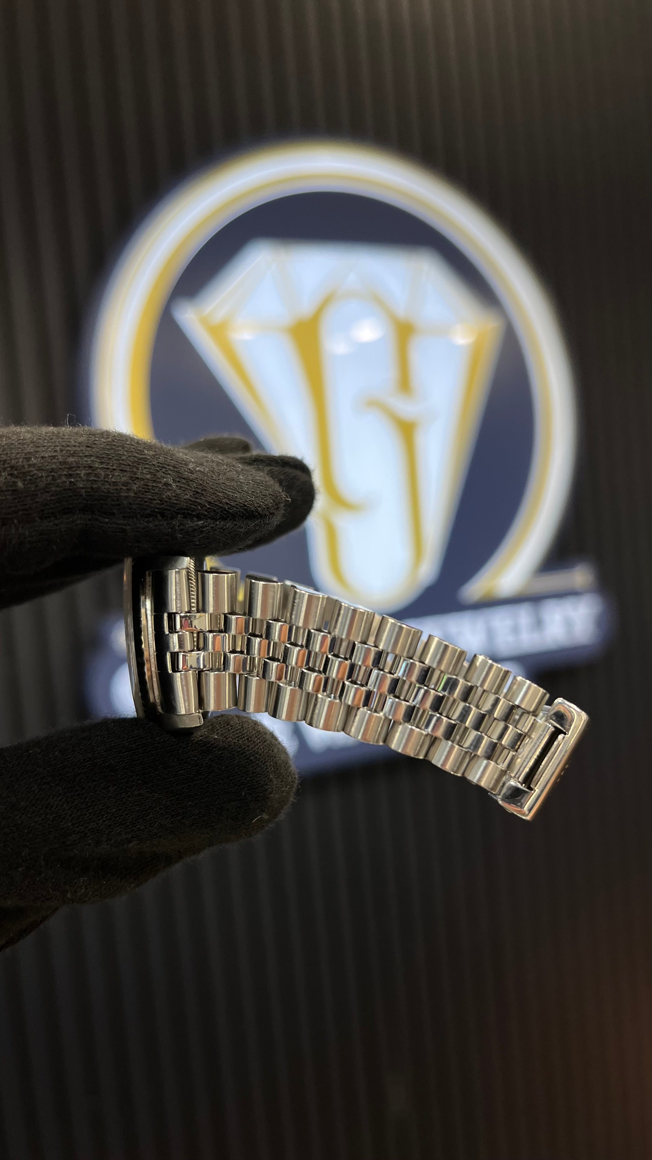Rolex Datejust 36MM Salmon Diamond Dial