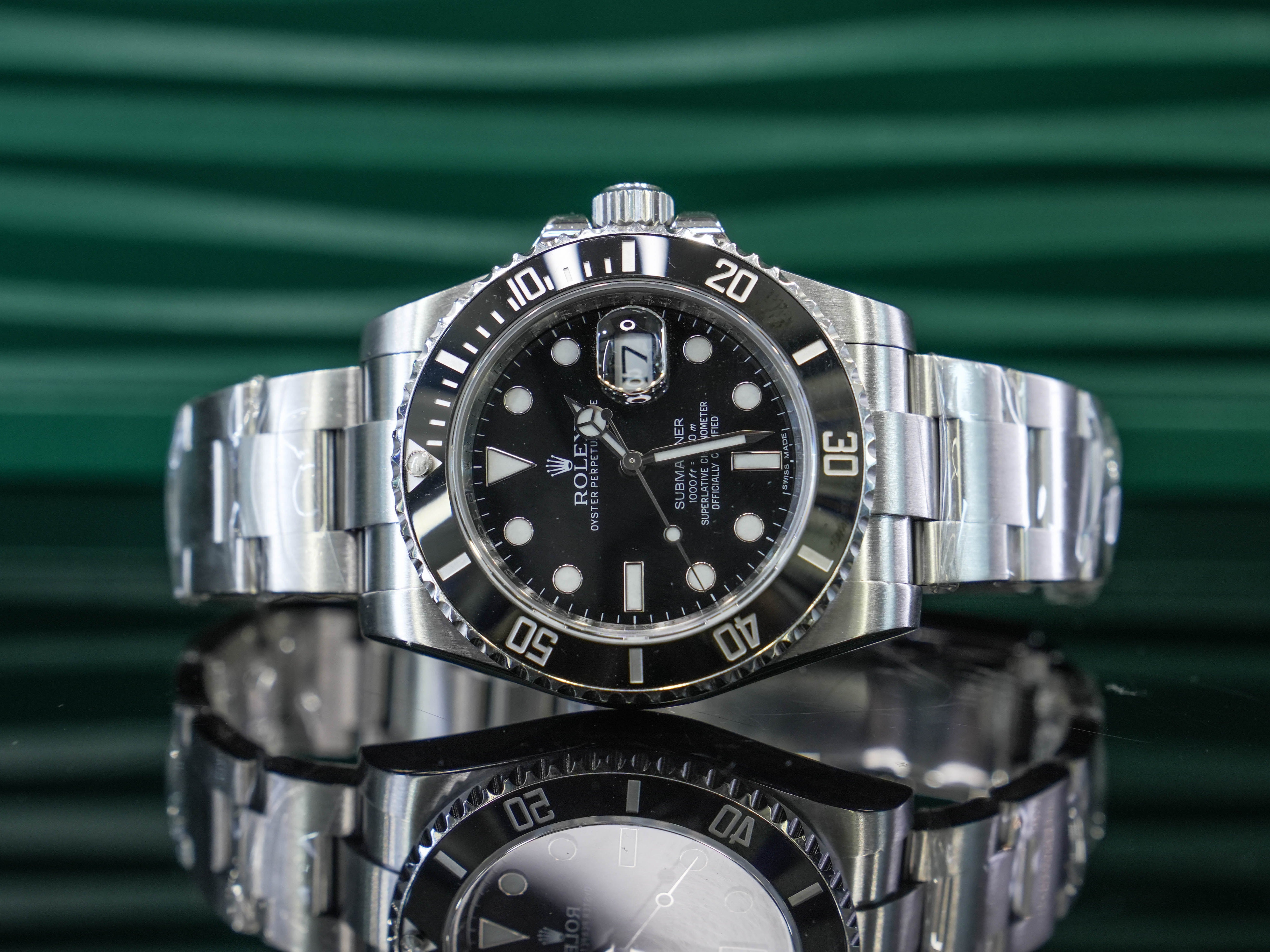 Rolex Submariner Black 2012